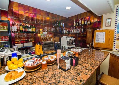 hostal-loscorchos-fuengirola