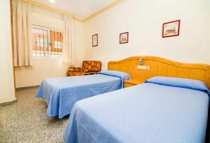 hostal-loscorchos-fuengirola