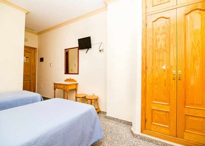 hostal-loscorchos-fuengirola