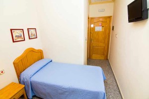 hostal-loscorchos-fuengirola