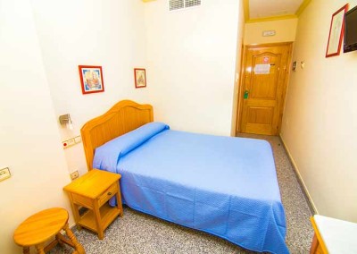 hostal-loscorchos-fuengirola